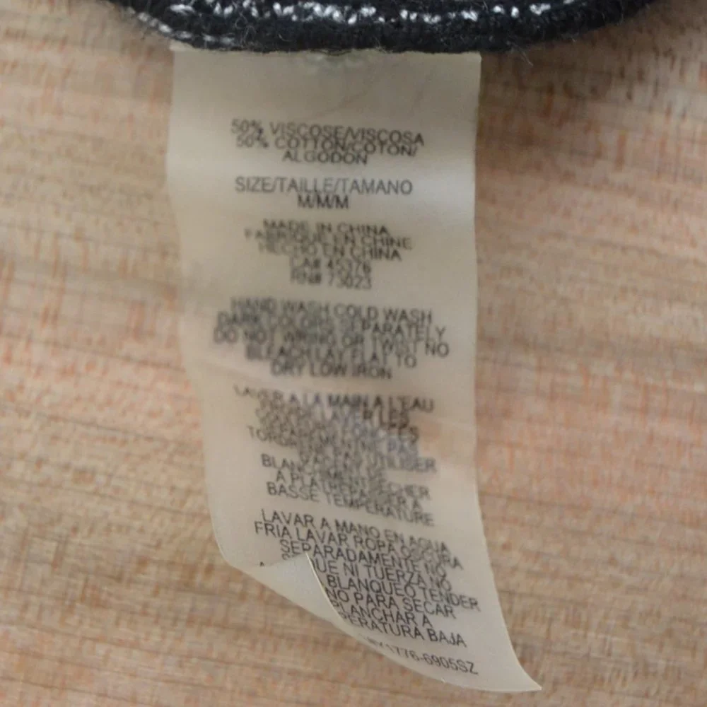 Sioni black and white knit dress in size M - Picture 16 of 17